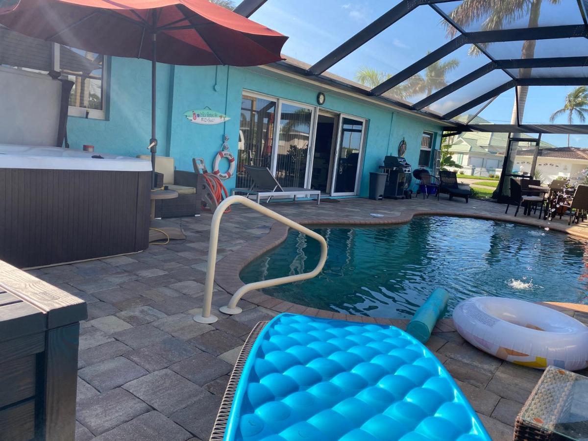 This Homestay Oasis Is The Cape'S Best Place To Stay 케이프코럴 외부 사진