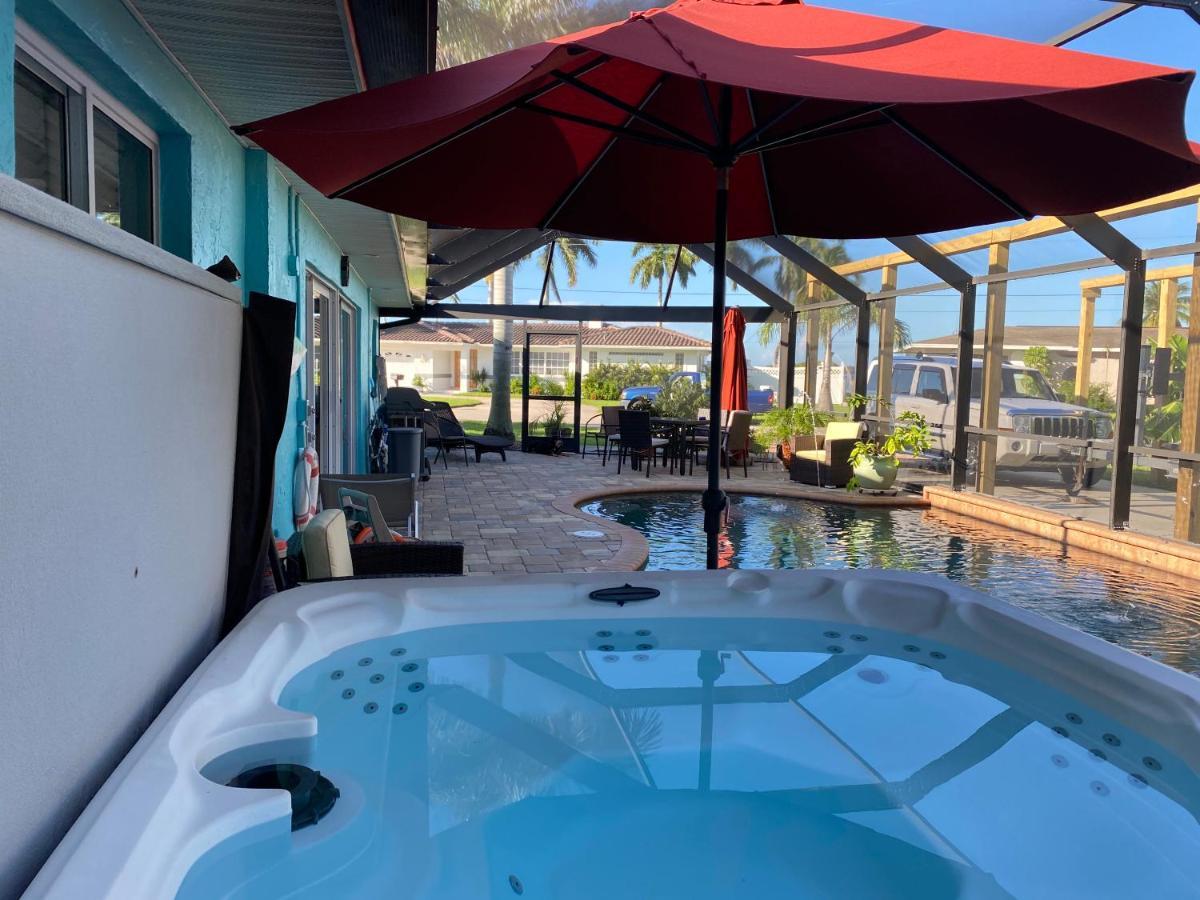This Homestay Oasis Is The Cape'S Best Place To Stay 케이프코럴 외부 사진